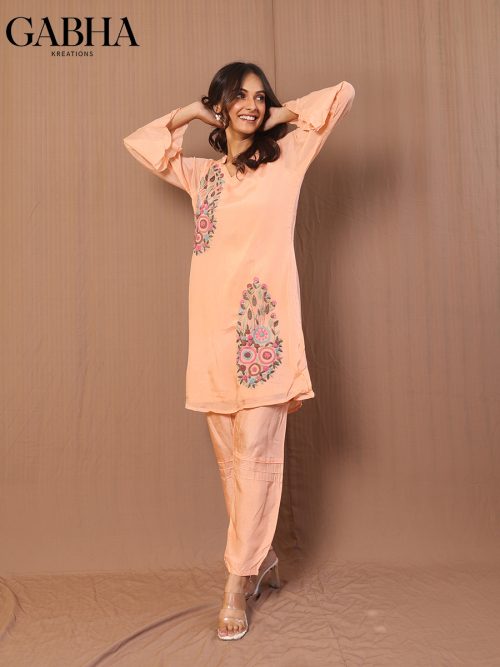 Chinnon Embroidery Plain Co-ord