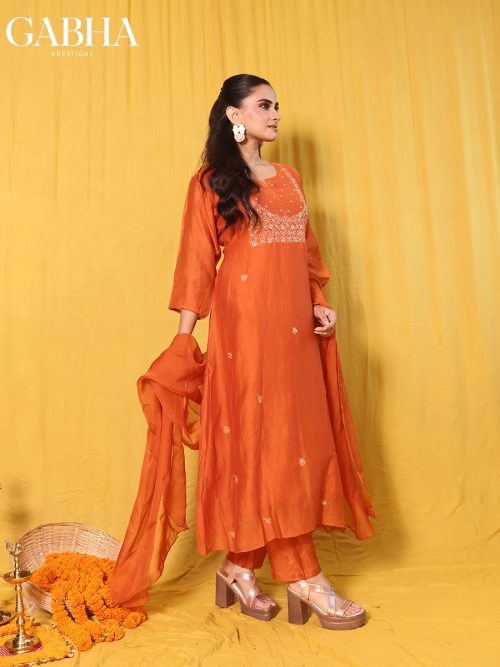 Mulchanderi Embroidery Plain Kurta Pant Dupatta
